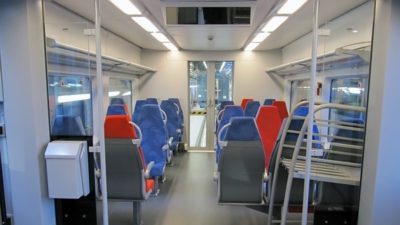 места для инвалидов в поезде